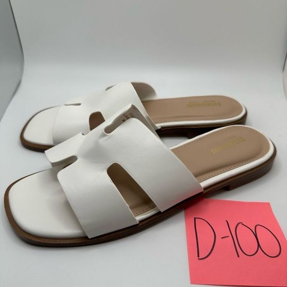 CUSHIONAIRE Women's slide sandal +Memory Foam 8 WIDE WHITE - Picture 3 of 7